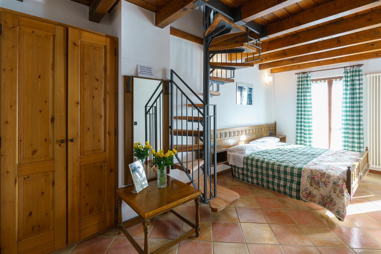 Agriturismo Giacomino Gera Lario Exterior photo